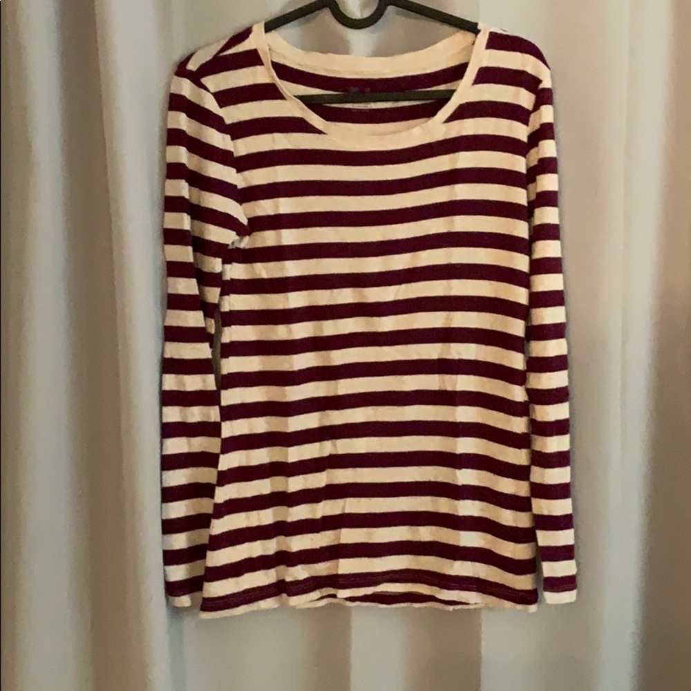 GAP Red & Cream Striped Quater Sleeve Top